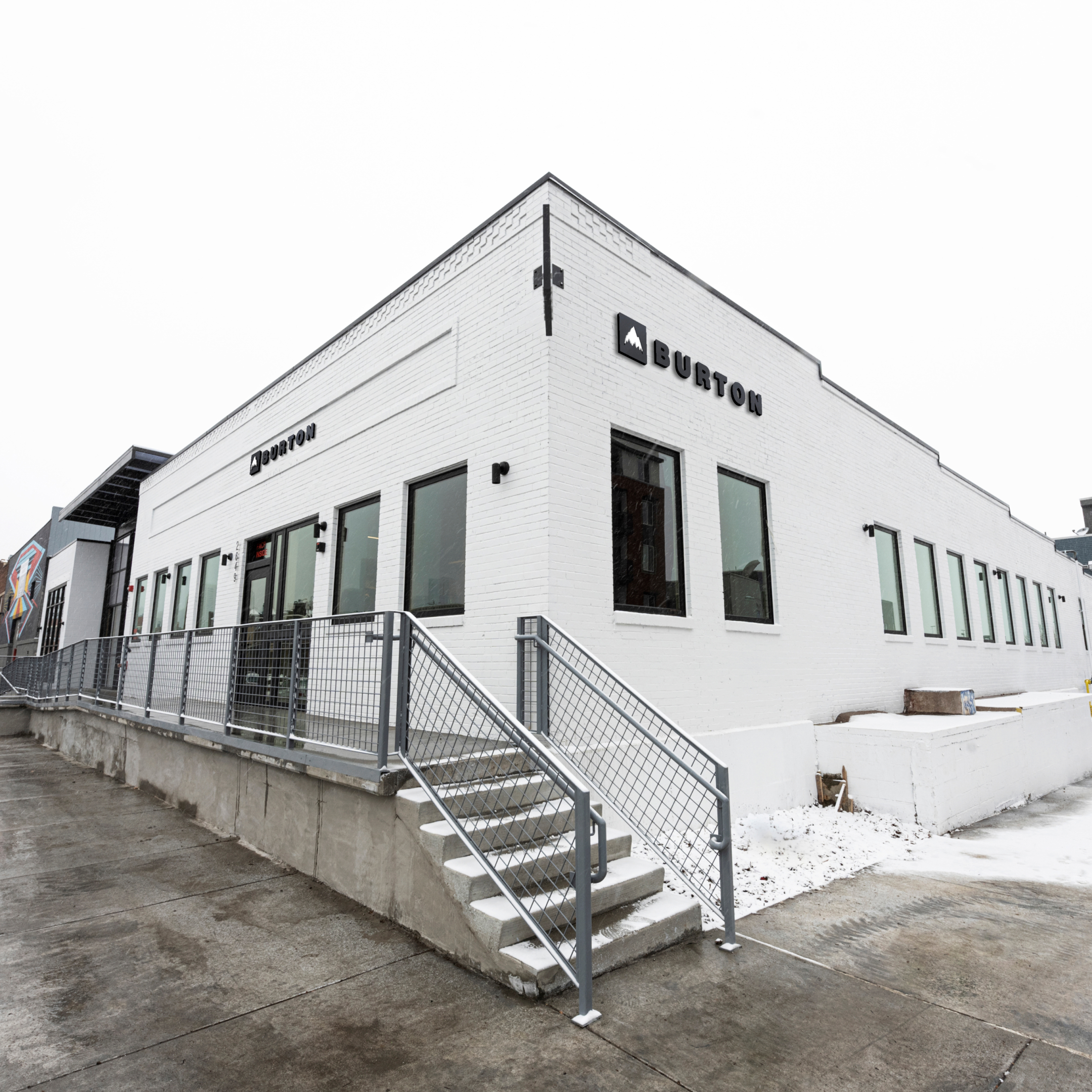 Retail - Burton Brand Site